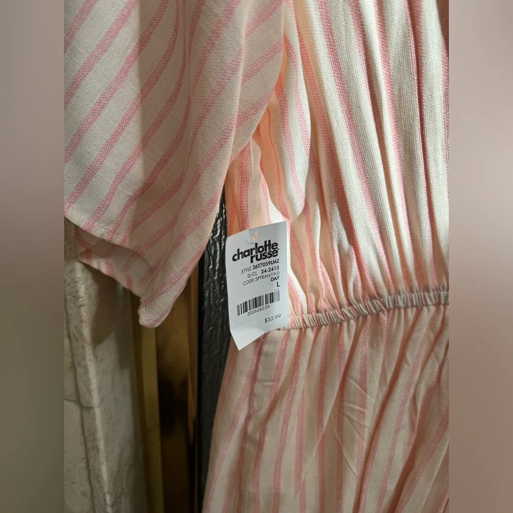 NWT Charlotte Russe Pink & White Striped Romper with Button Detail - Picture 5 of 5